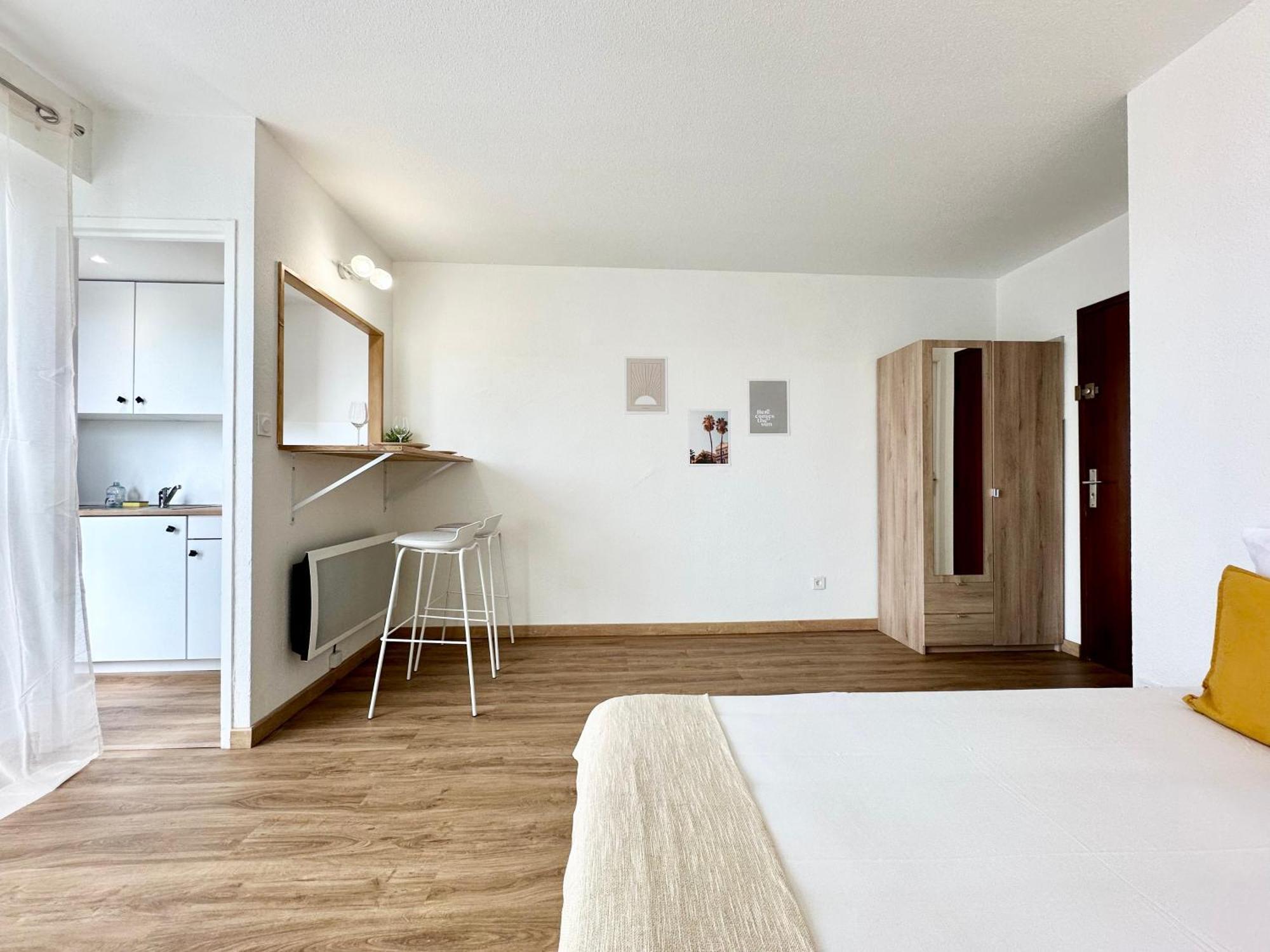 La Riviera - Terrasse - Parking & Parc Apartment Mont-de-Marsan Exterior photo